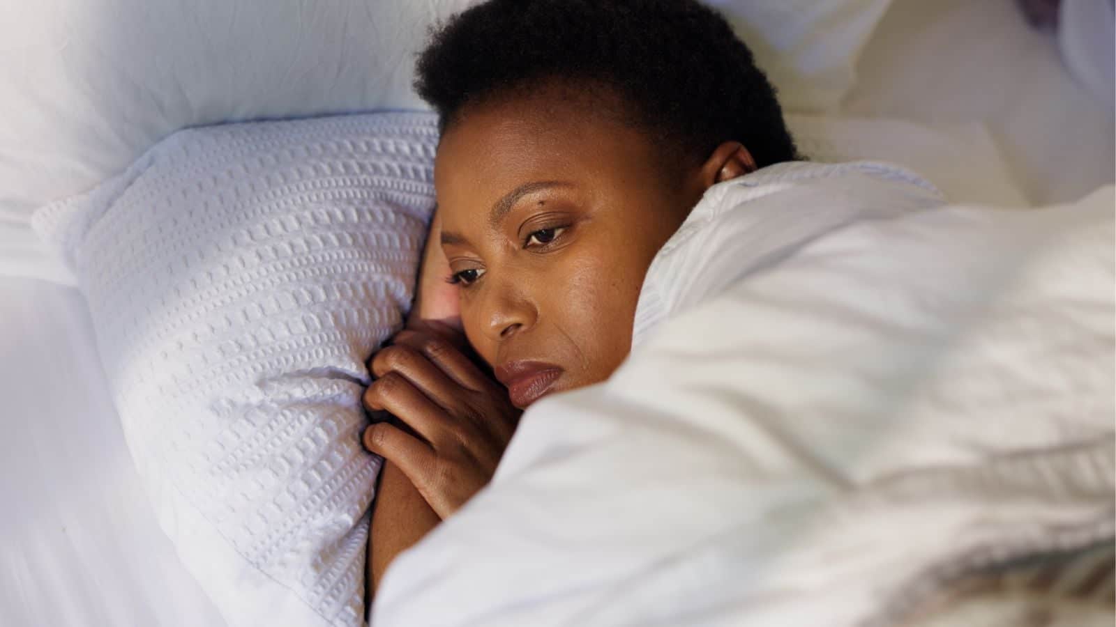 Goodbye Insomnia: Here's the Little-Known Drink That Dietitians Recommend to Transform Your Nights